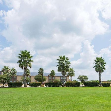 Howard Johnson By Wyndham Iowa La Ngoại thất bức ảnh