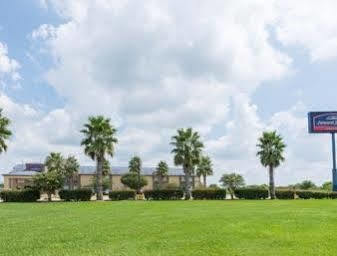 Howard Johnson By Wyndham Iowa La Ngoại thất bức ảnh
