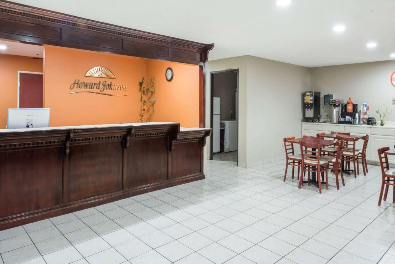 Howard Johnson By Wyndham Iowa La Ngoại thất bức ảnh