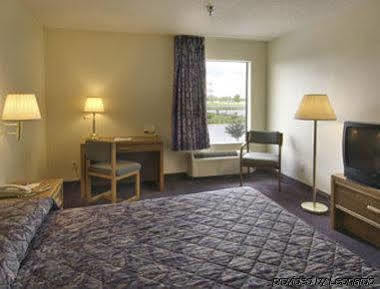 Howard Johnson By Wyndham Iowa La Ngoại thất bức ảnh